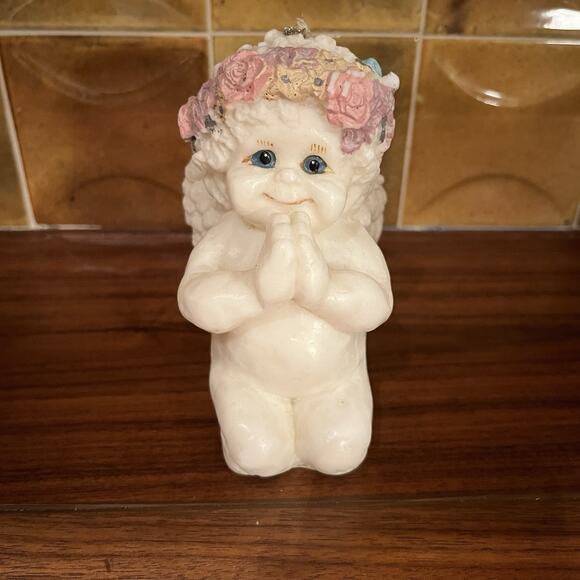 Dreamsicles 1994 Praying Cherub Angel Candle Never Burned 4.75” - Picture 1 of 9
